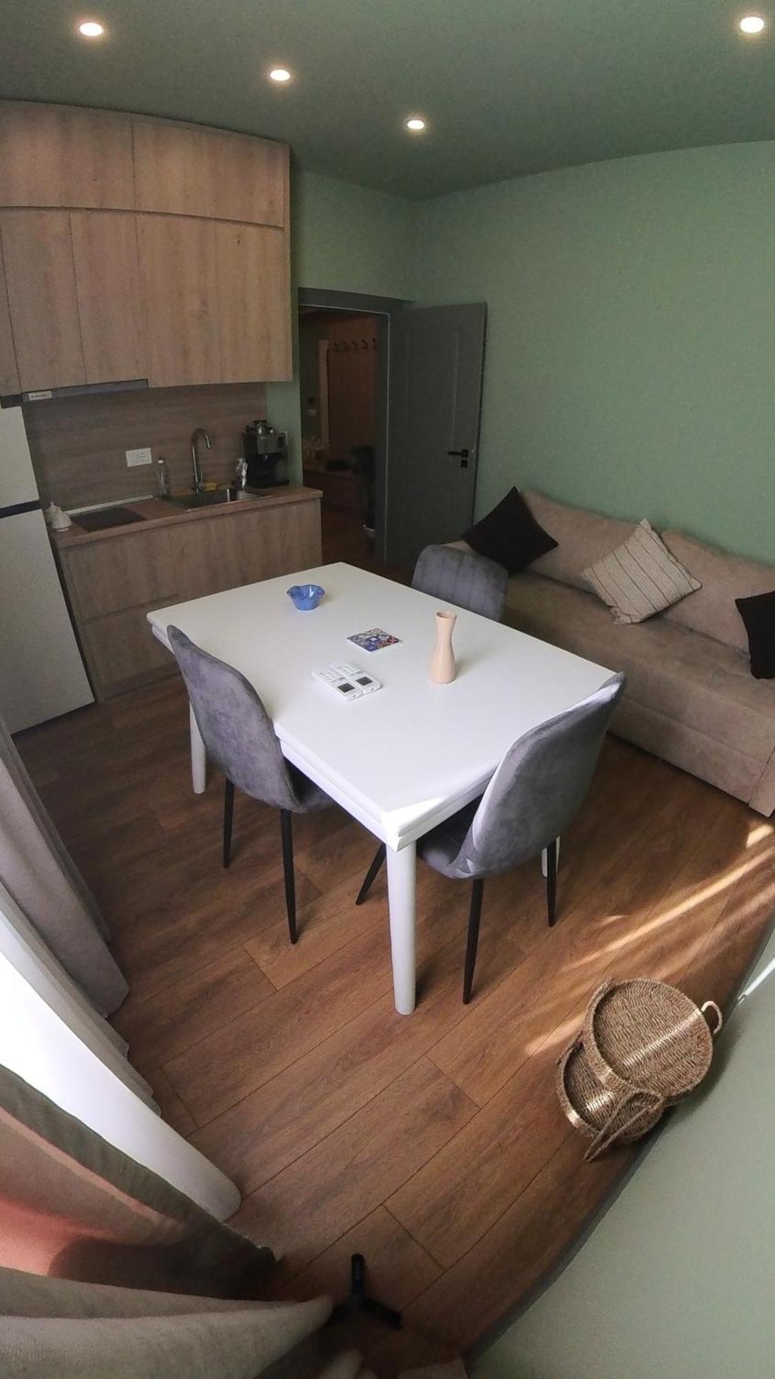 Perla Apartment Tirana Buitenkant foto